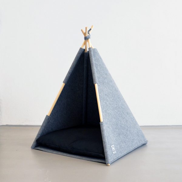 Tipi en laine feutrée